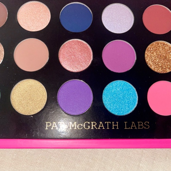 NEW IN BOX PAT MCGRATH LABS Mthrshp Mega: Celestial Nirvana Eyeshadow Palette - Picture 5 of 7